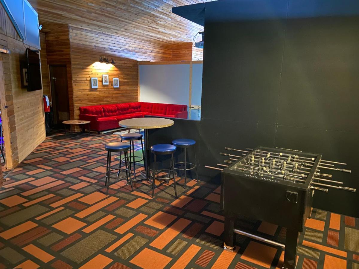 Vegreville Garden Inn Ngoại thất bức ảnh