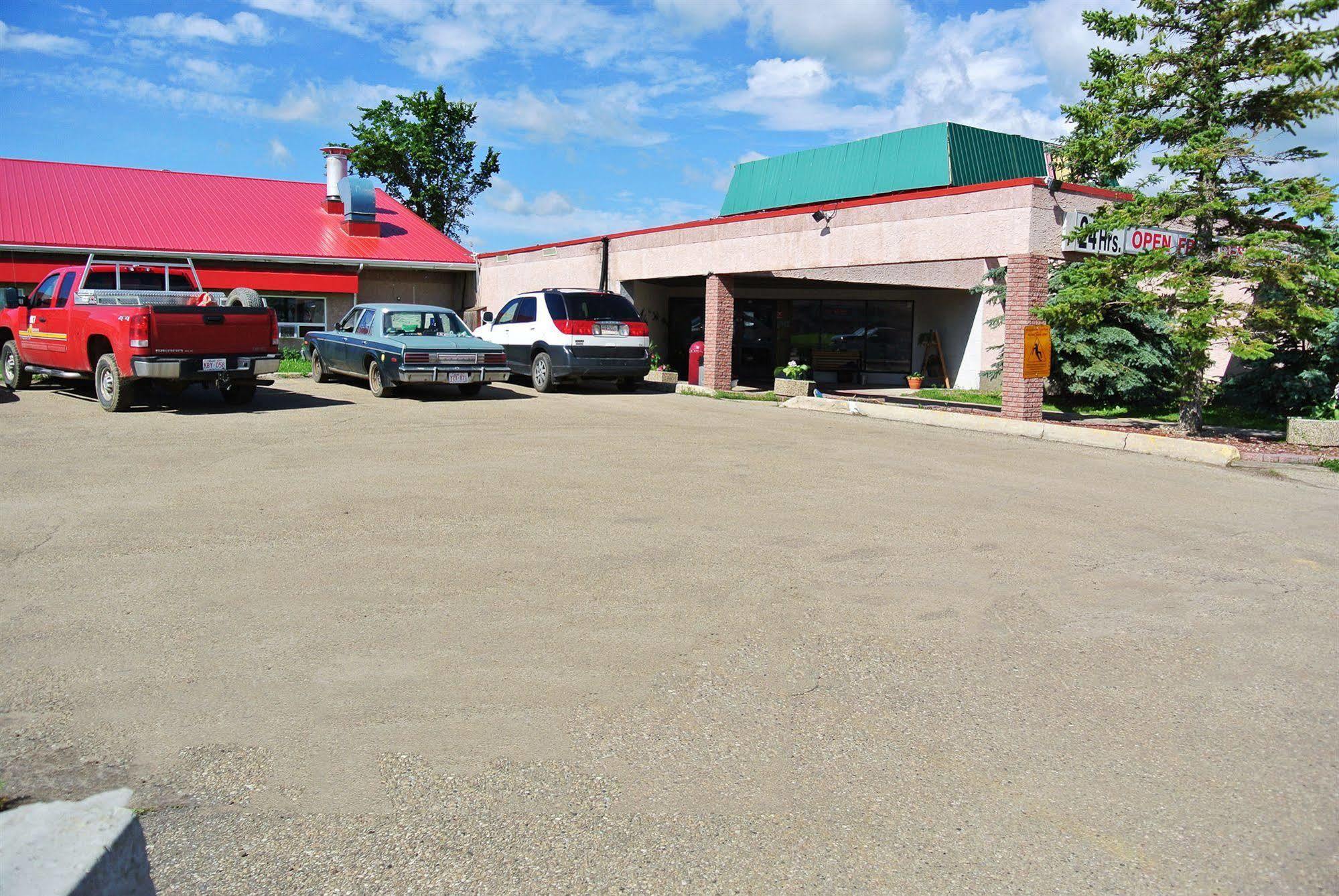 Vegreville Garden Inn Ngoại thất bức ảnh